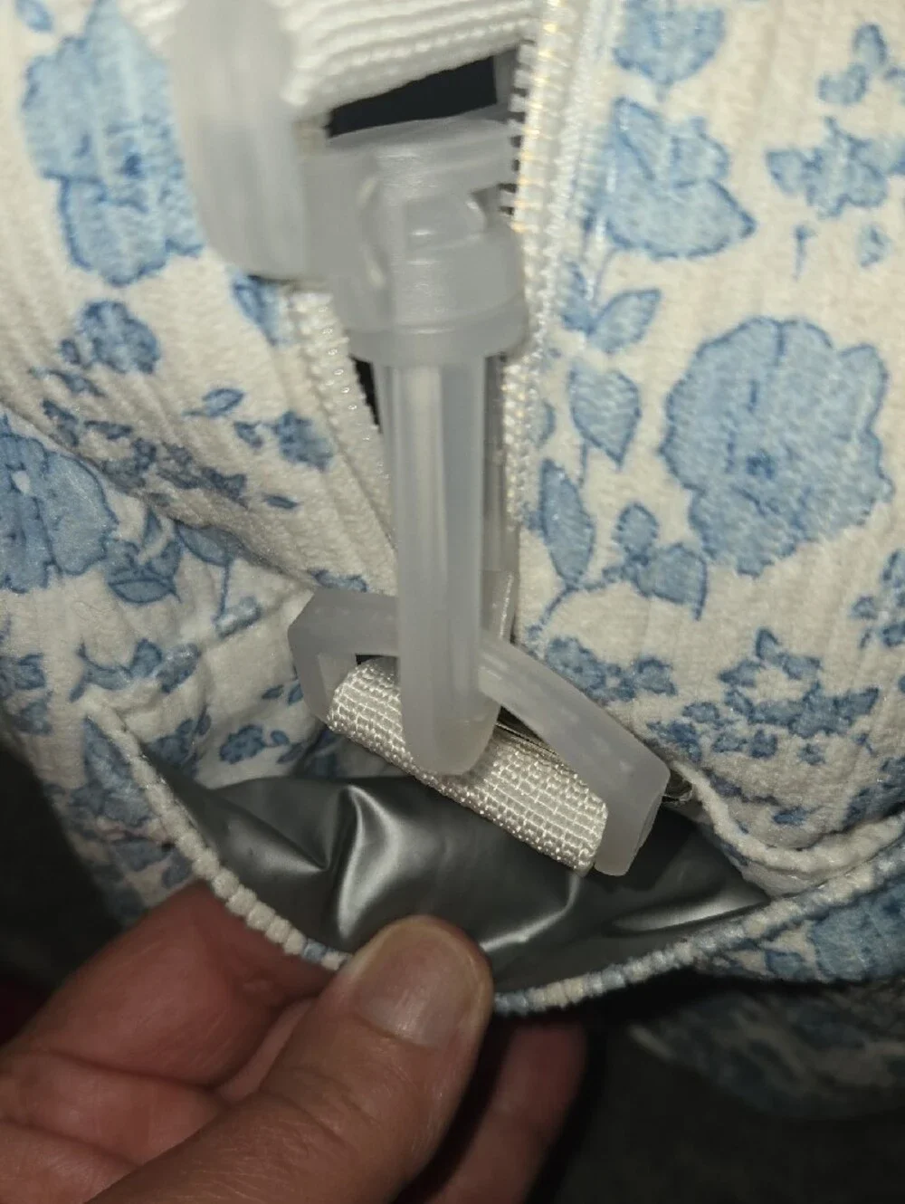 Floral Quilted Top-Handle Bag in Light Blue and Cream